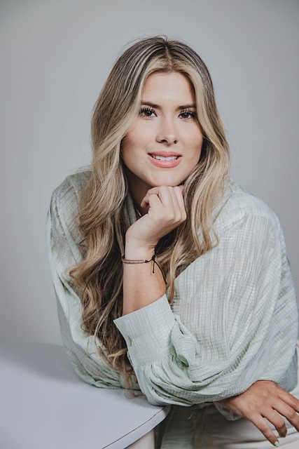 gc9b30ca0a8d999d7477de0f407805331f0f2c4f8e329693b9d480f69b8a7e73a5766cc0e31d33e4bfeead7149054354bf2b113430244bff110b369793e23534c 640